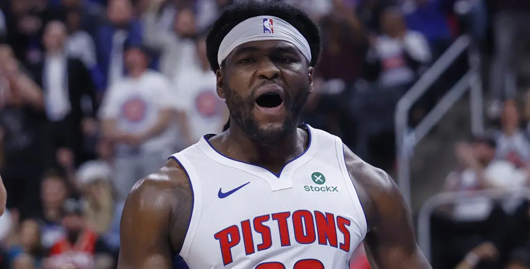 pistons-at-magic